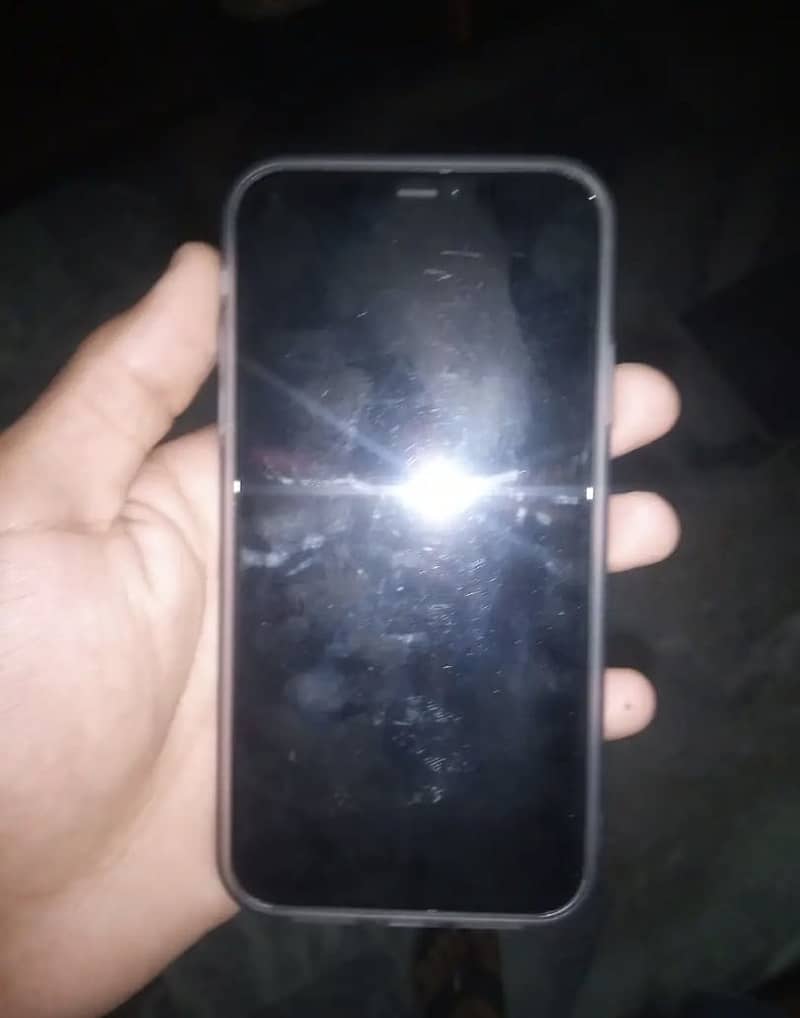 Apple iPhone 11 2