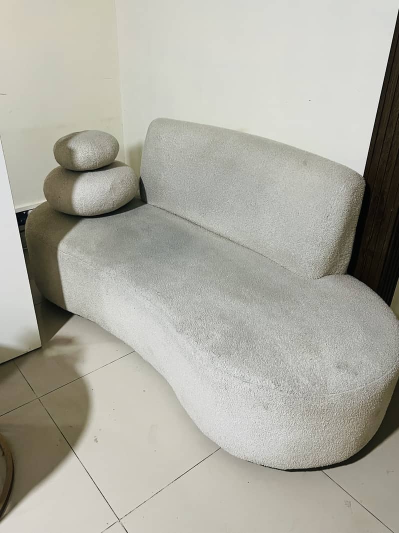 Floe Curve Sofa 1