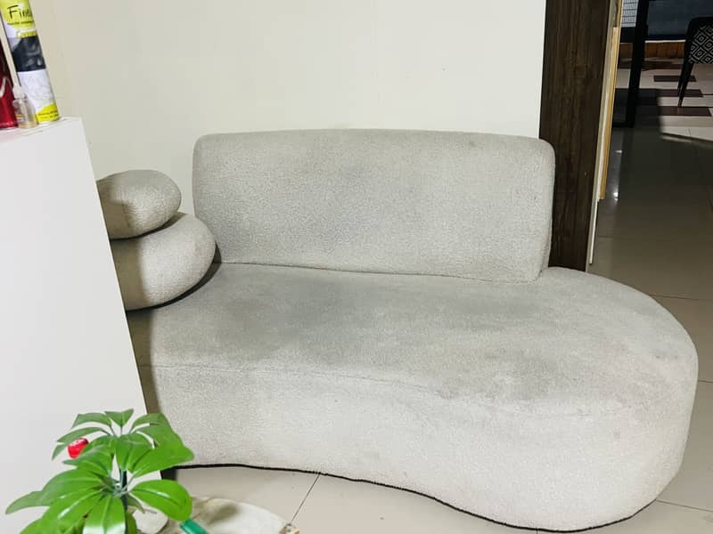 Floe Curve Sofa 2