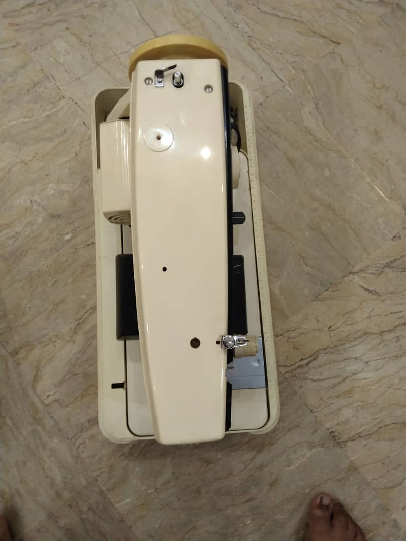 Singer machine 1