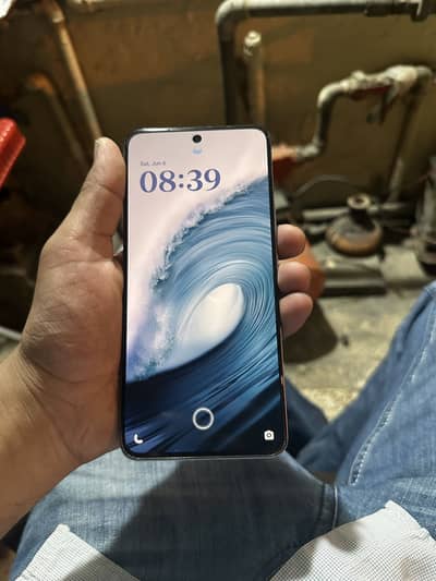  Vivo V60 Lite 5G – Excellent Condition