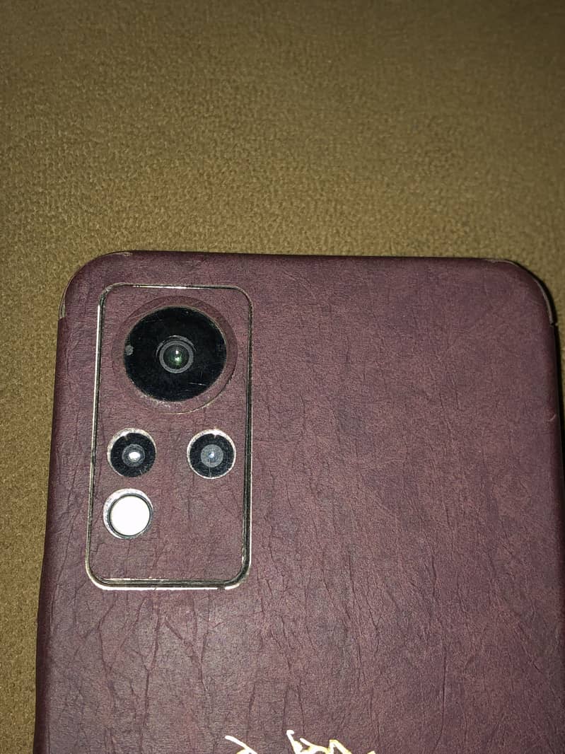 Infinix Note 11 10