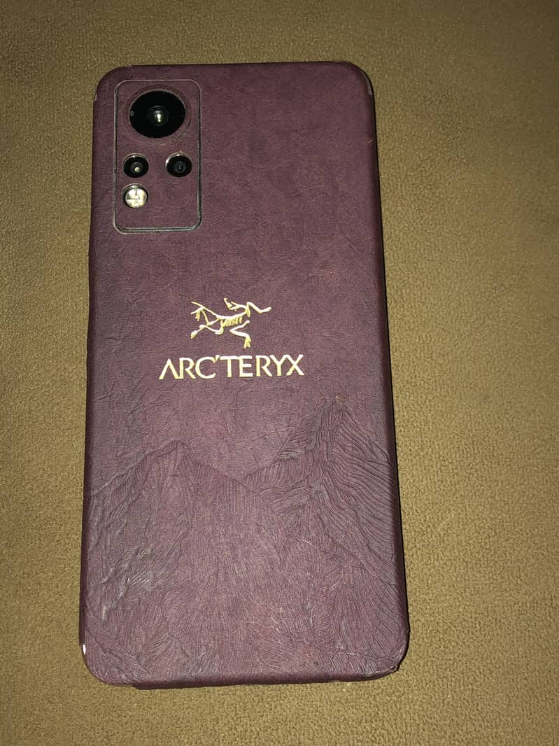 Infinix Note 11 12