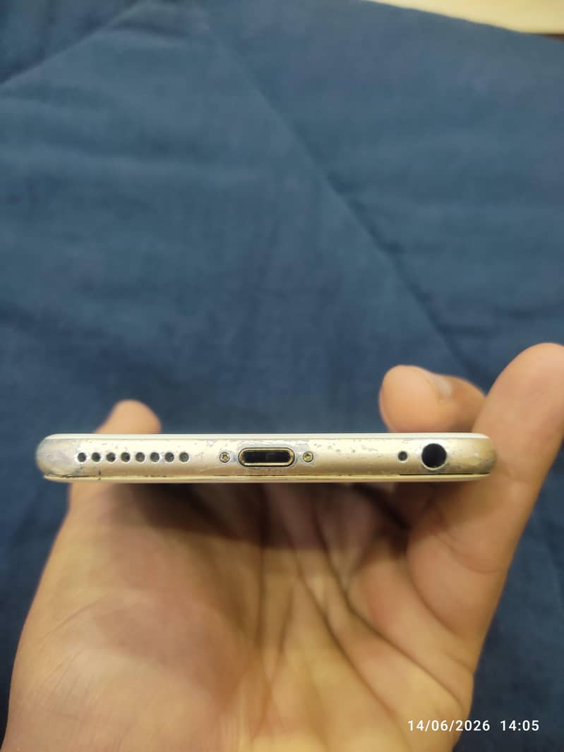 honiPhone 6S plus 5