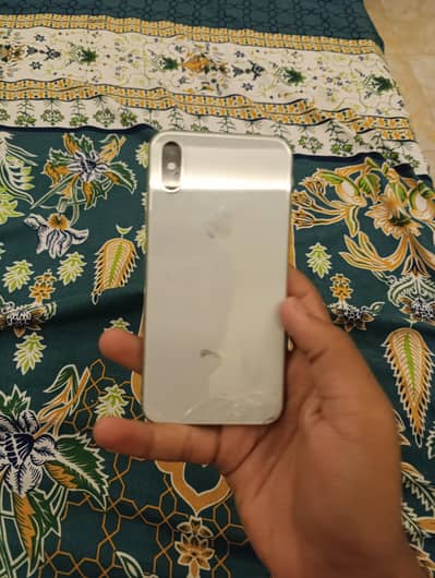 Apple iPhone XS 64 Gb offical PTA read add