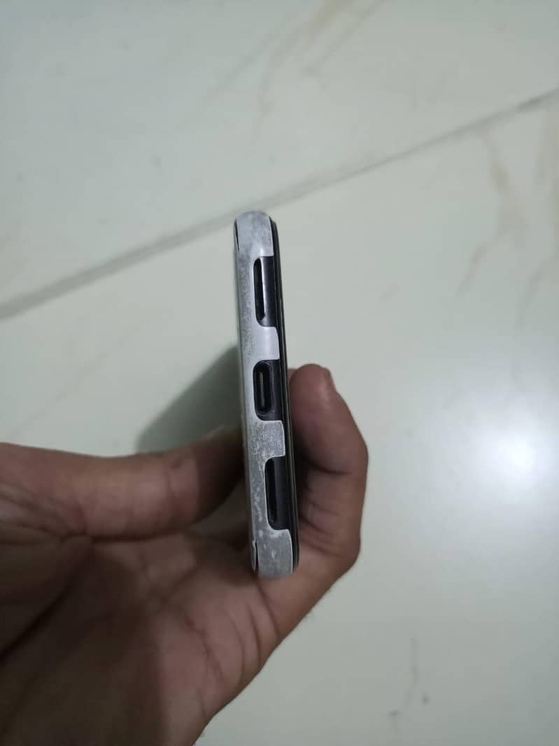 Pixel 4 6/64 5