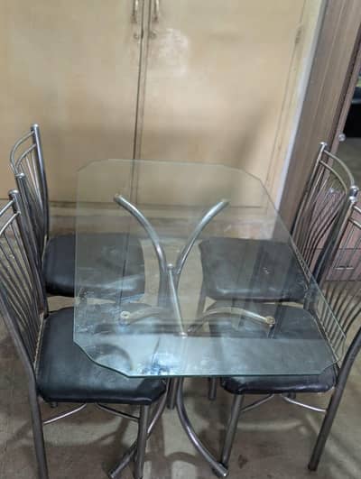 dinning table