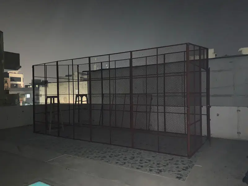master cage 20*10*11 mazboot or paidar cage hai
