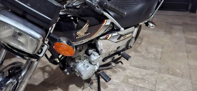 Honda 125 Self Start