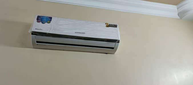 kenwood 1.5 ton A. C , heat and cool model