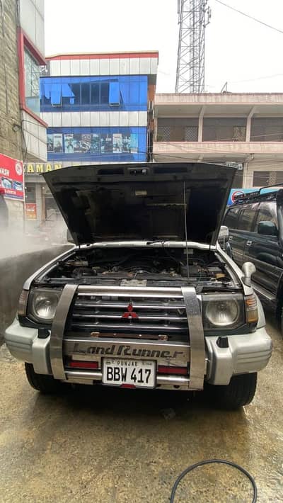 Mitsubishi Pajero 1995