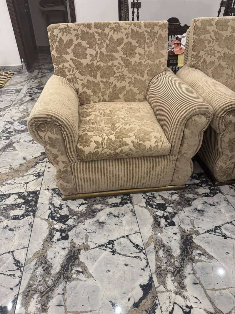 5 Seater Sofa Set 4