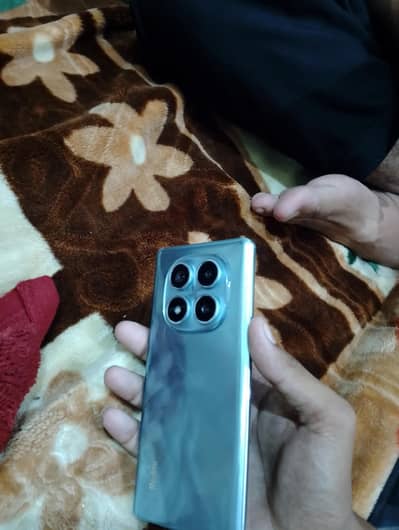 Xiaomi Redmi Note 14 Pro