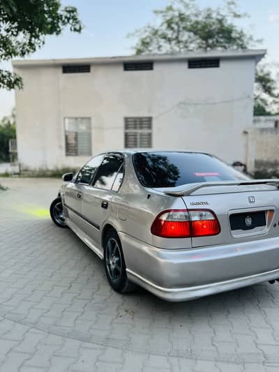 Honda Civic EXi 1999