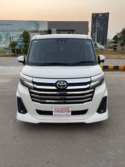 Toyota Roomy 2022