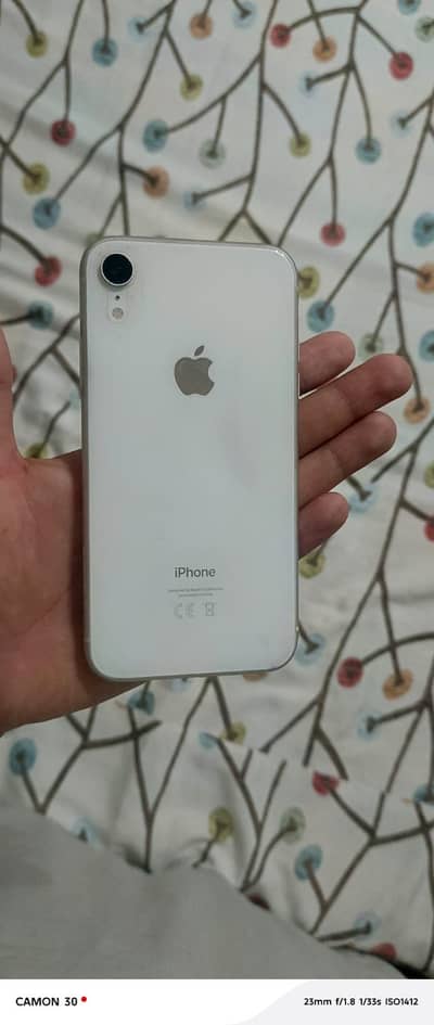 Apple iPhone XR