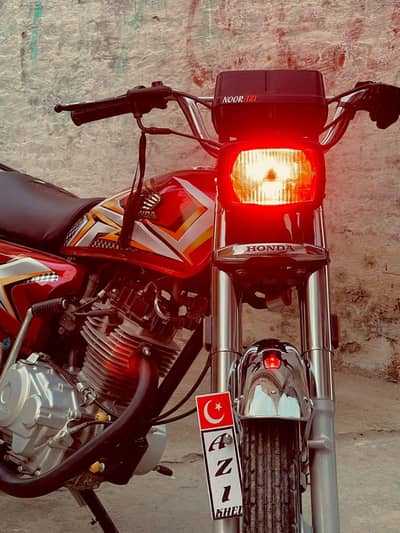 Honda 125 Urgent sell Open chet ka da dabal saman kea