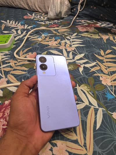 Vivo Y17