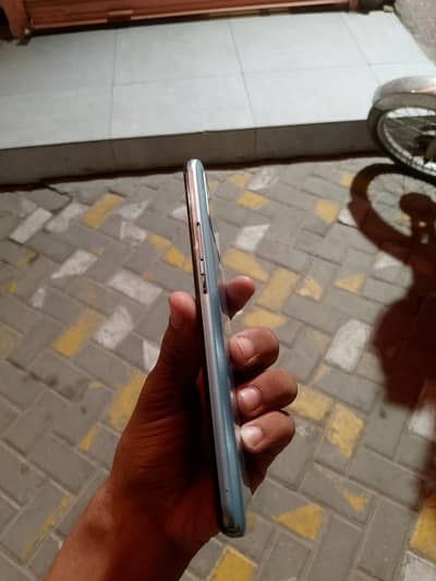 Infinix Hot 11 Play