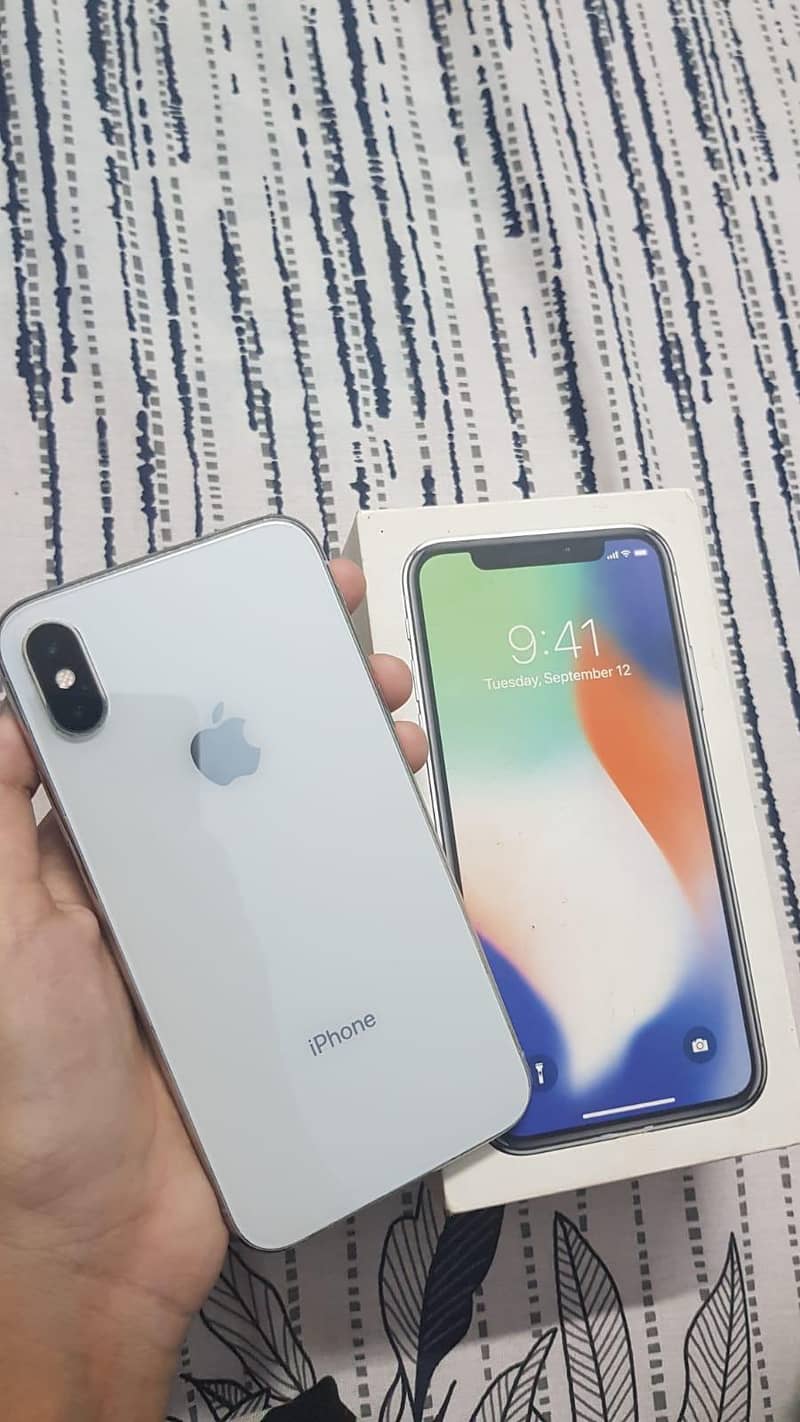 Apple iPhone X 0