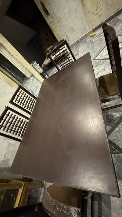 DINNING TABLE WITH 6 CHAIR