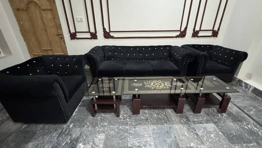 5 SEATER SOFA SET WITH 3 TABLES