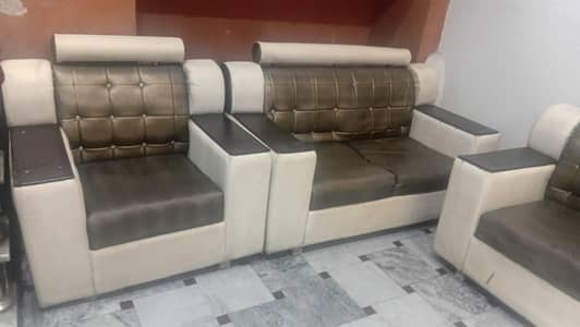 sofa sat urgent sale