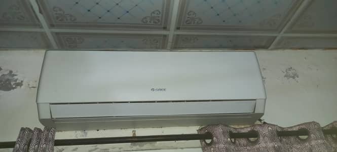 Gree 1.5 ton Inverter