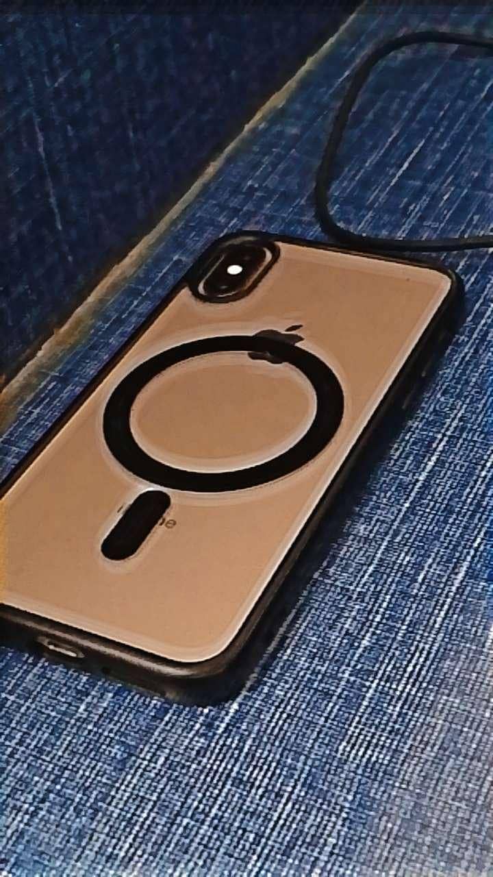iphone xs 2