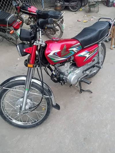 honda 125 lush condition complte docs packed engine motorcycle
