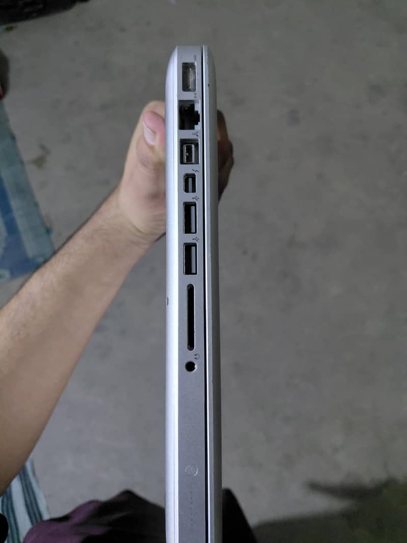 MacBook 2012 model 1