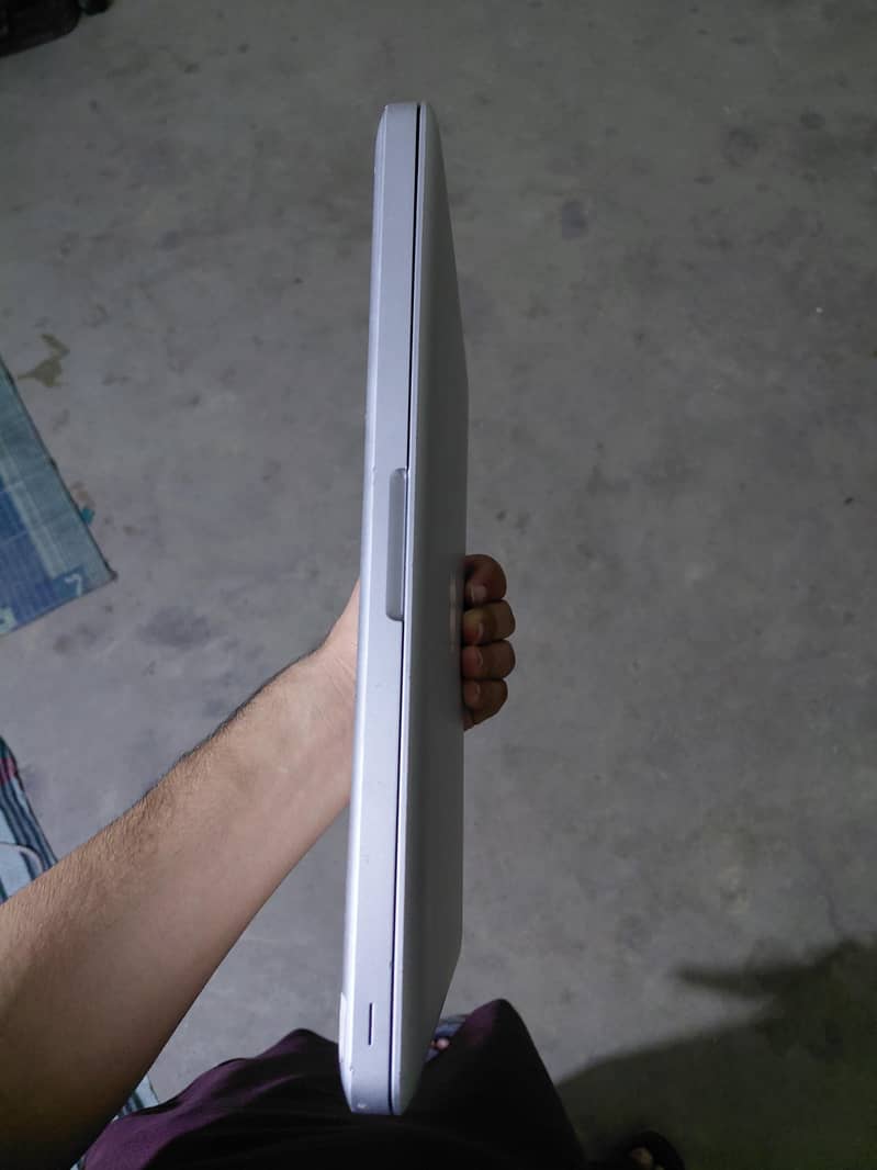 MacBook 2012 model 6