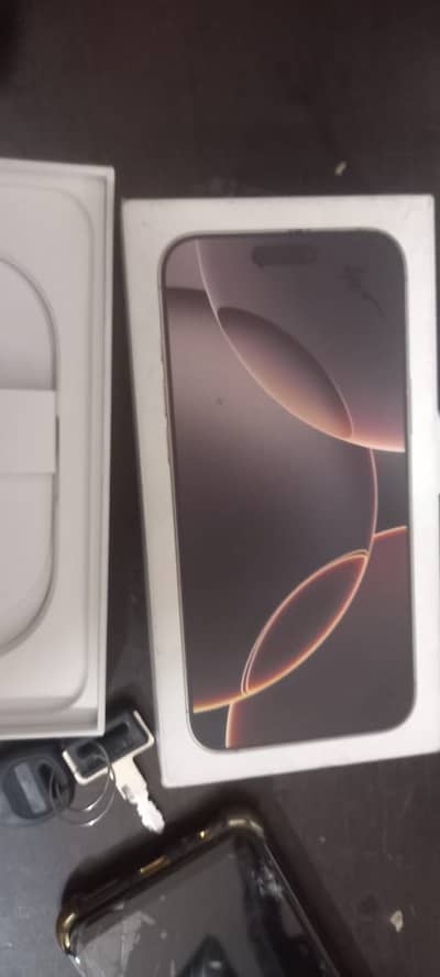 Apple iPhone 16 Pro Max