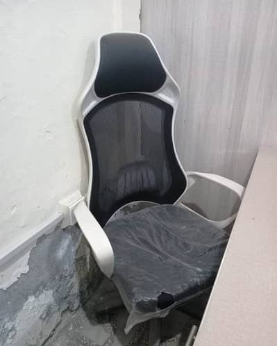 executive relaxing chair