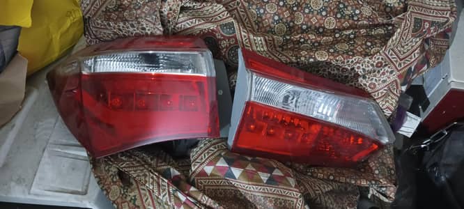 Corolla Grande 2017 Backlights
