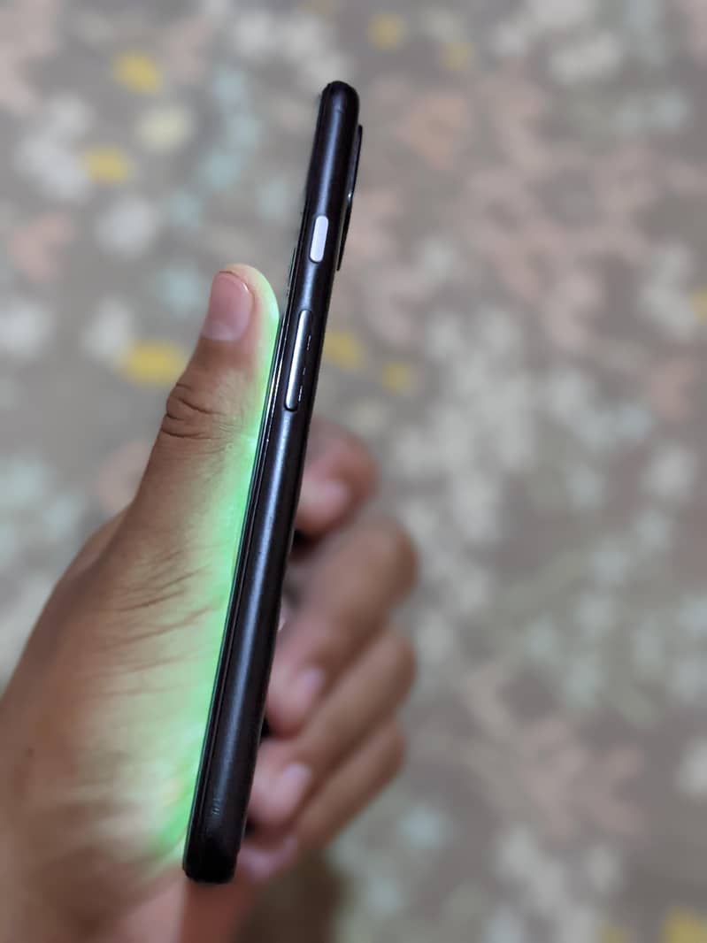 Google pixel 4a5g 3