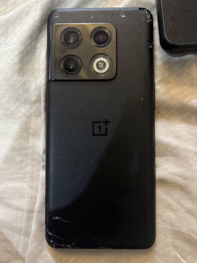 One Plus 10 Pro