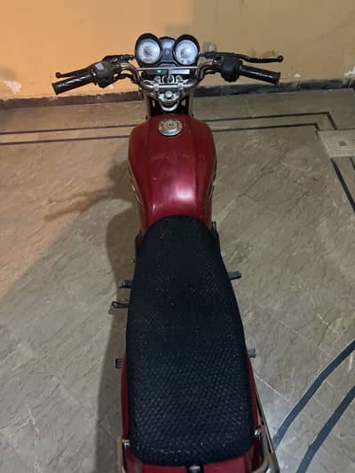 YAMAHA 2019