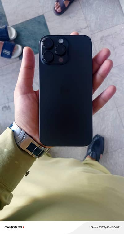 Apple iPhone 16 Pro Max