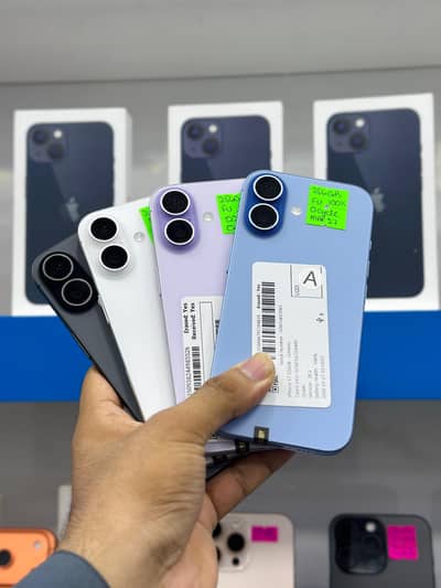 Apple iPhone 17 256GB Factory Unlock Water Pack Under Warranty