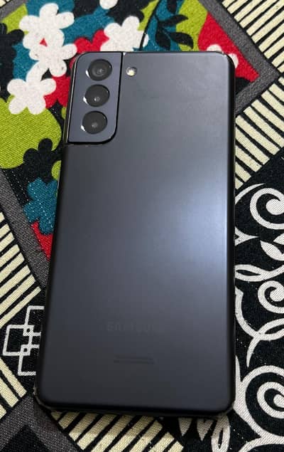 Samsung s21 8 128 official pta approved  Sim phaysel esim