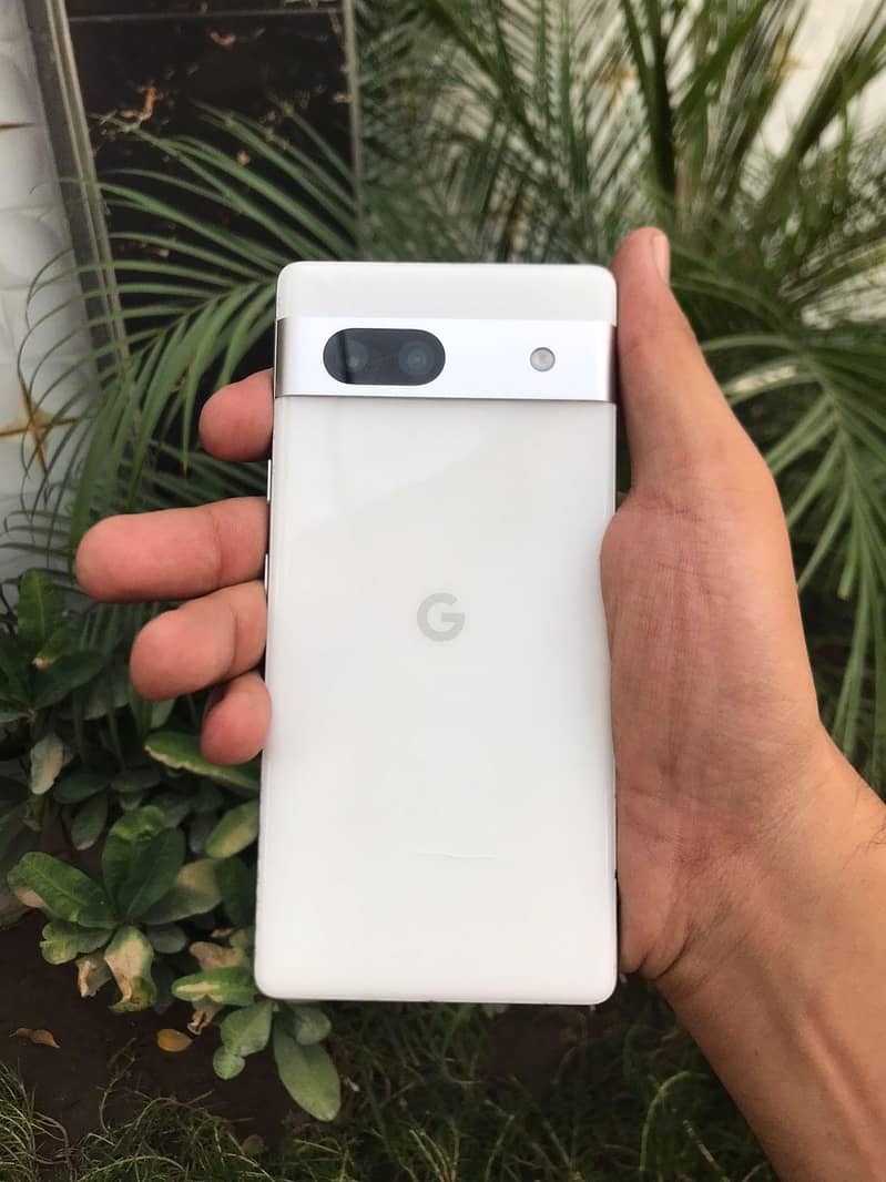 Google Pixel 7a 5