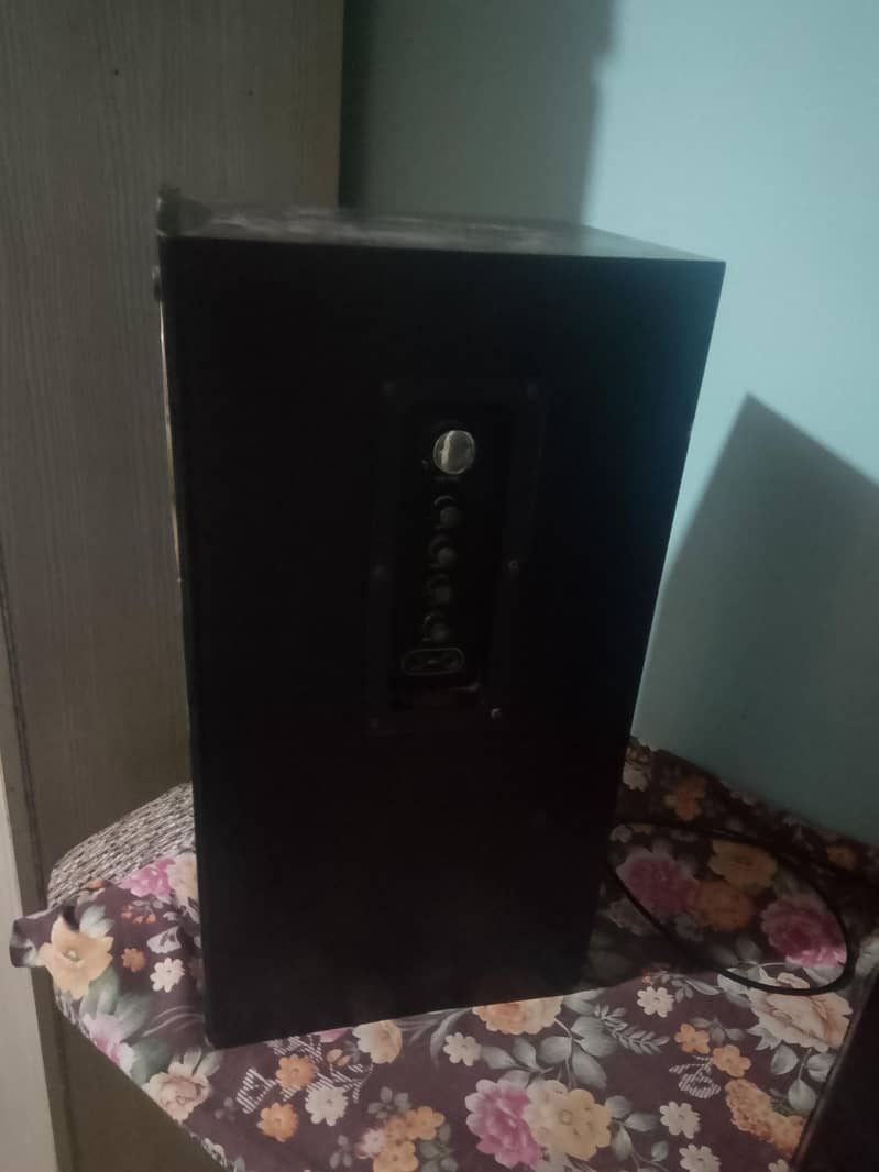 speaker 1