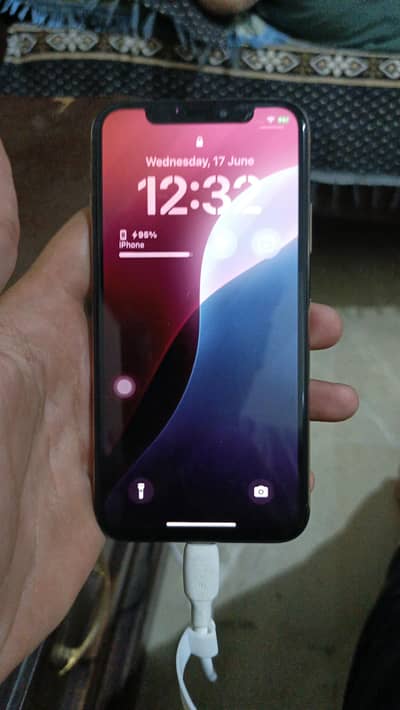 Apple iPhone Xs