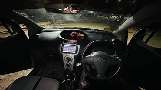 Toyota Vitz 2005