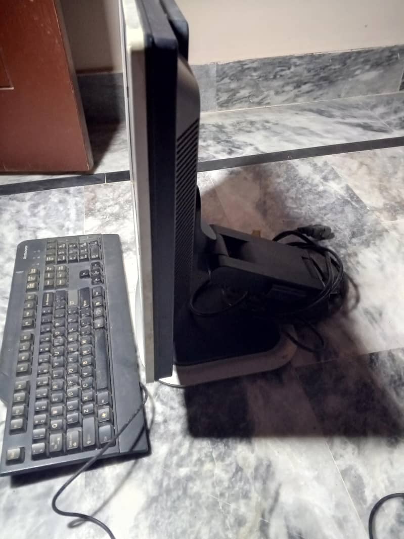 monitor ND keyboard 1