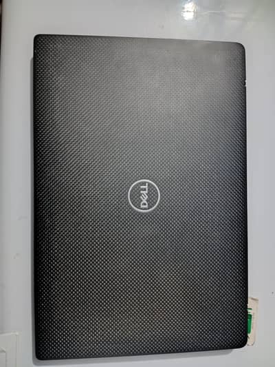 selling my dell latitude 7300 i7 8 gen v pro processor laptop.
