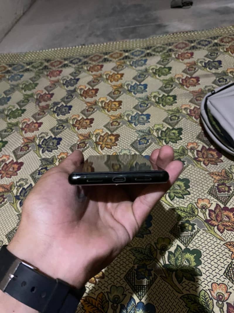Google Pixel 6 5