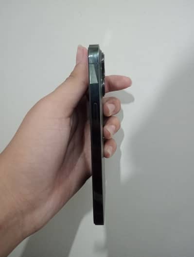 Apple iPhone 13 Pro