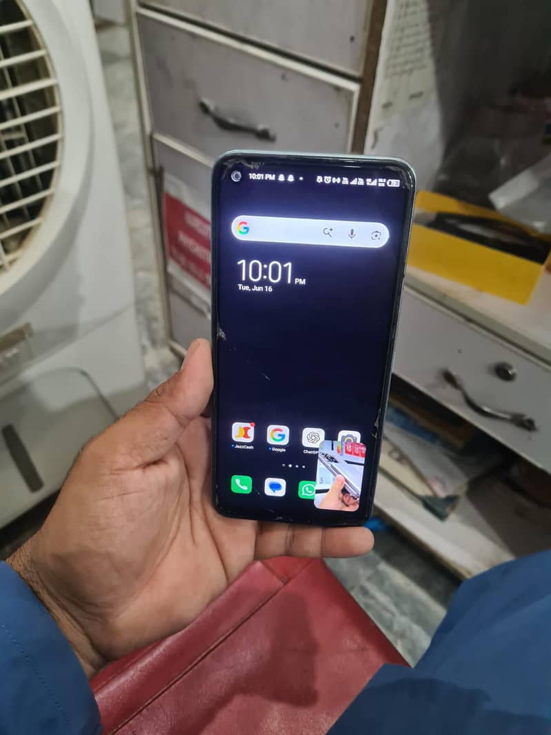 Tecno Camon 17 1